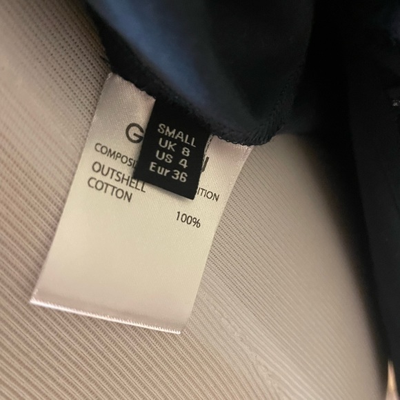 Beautiful Goen J ruffle design short sleeve shirt - Picture 9 of 11